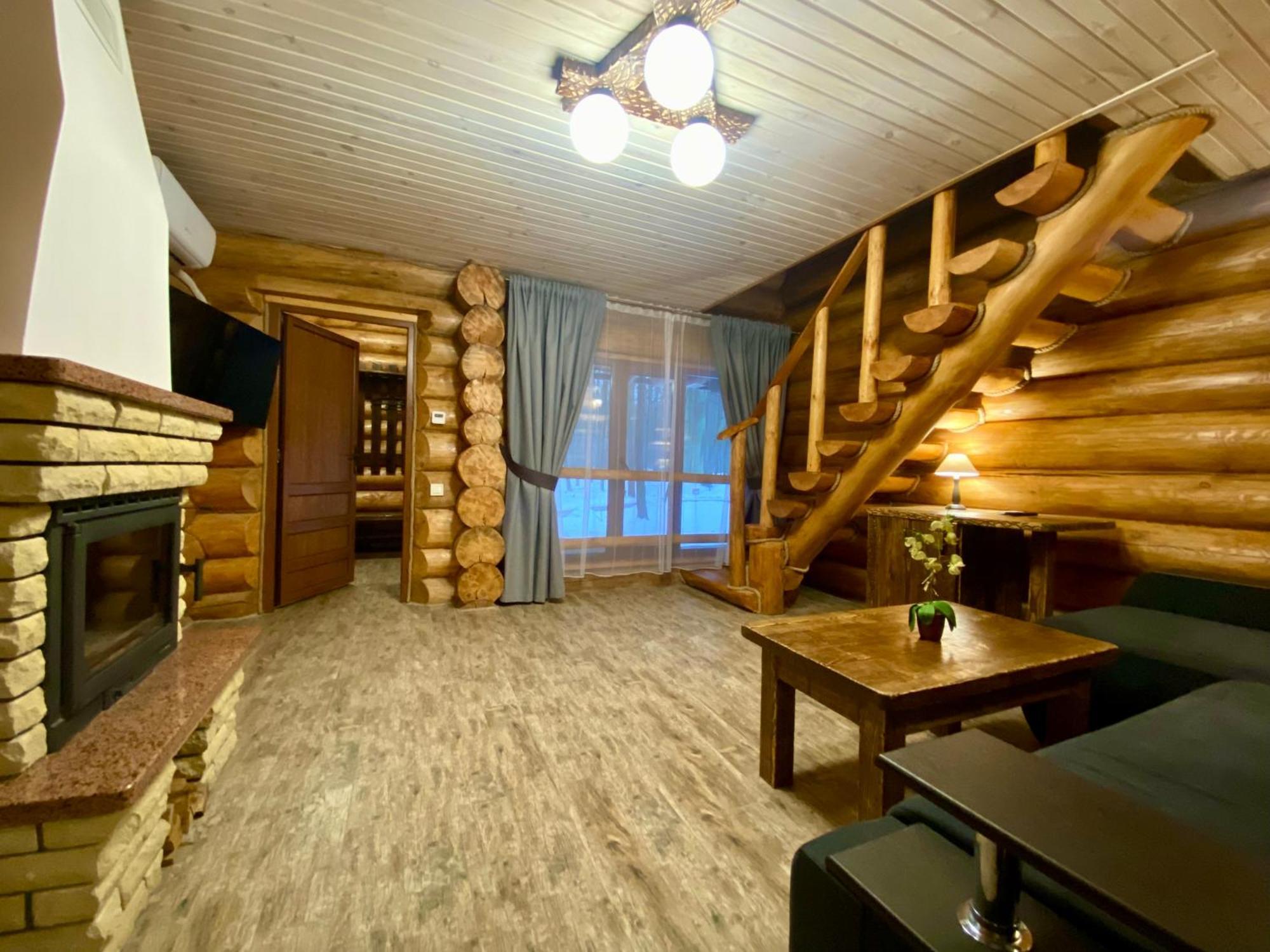 Resort Stariy Prud Pylypovychi Exteriör bild