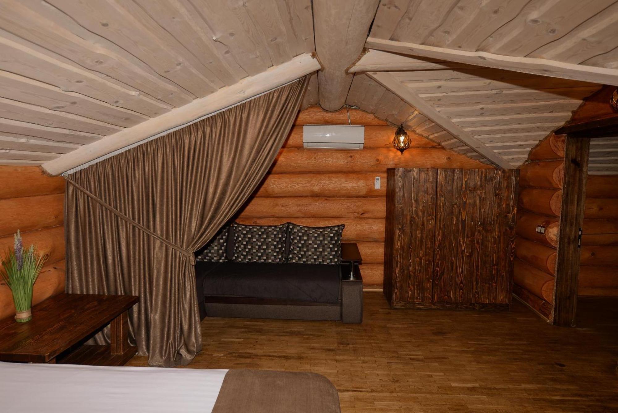 Resort Stariy Prud Pylypovychi Exteriör bild