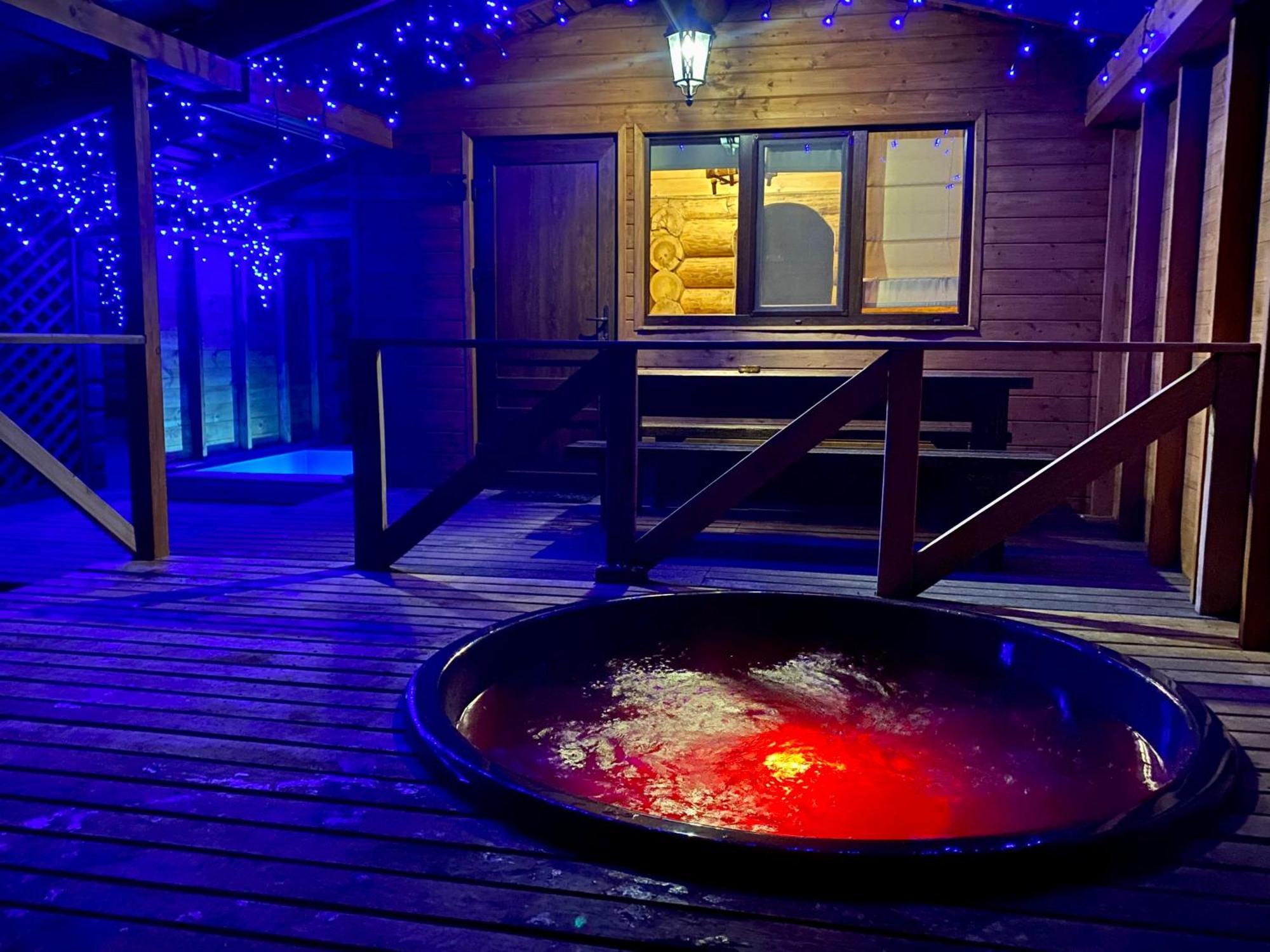 Resort Stariy Prud Pylypovychi Exteriör bild