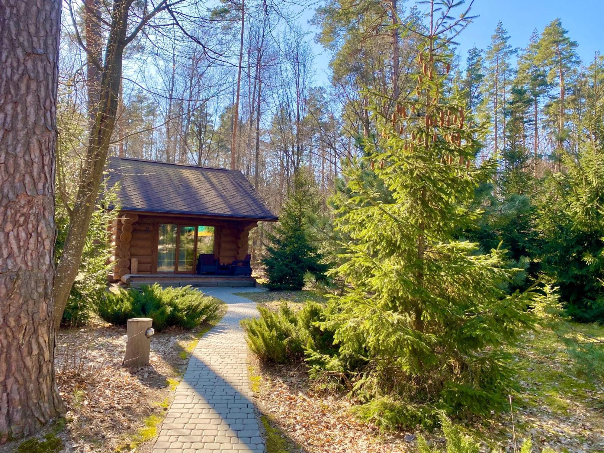 Resort Stariy Prud Pylypovychi Exteriör bild