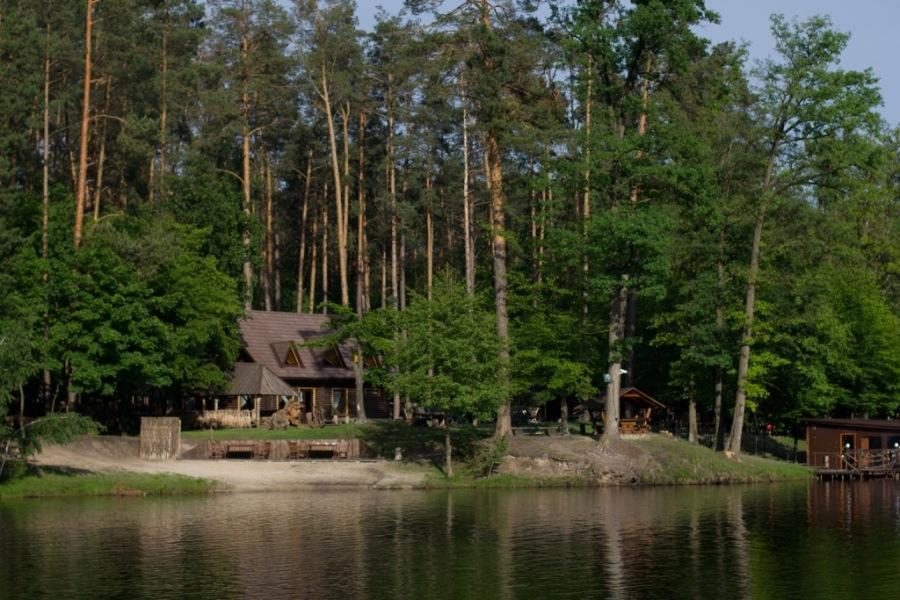 Resort Stariy Prud Pylypovychi Exteriör bild